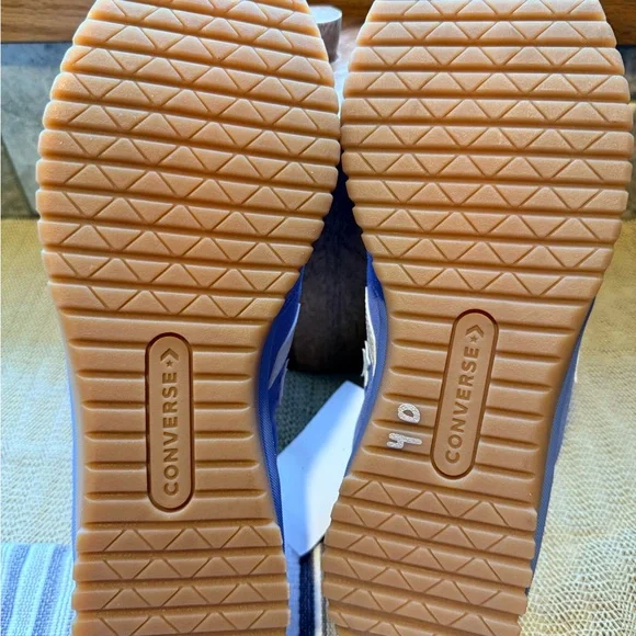 Converse Light Blue Suede Sneakers size 9 - Picture 6 of 7